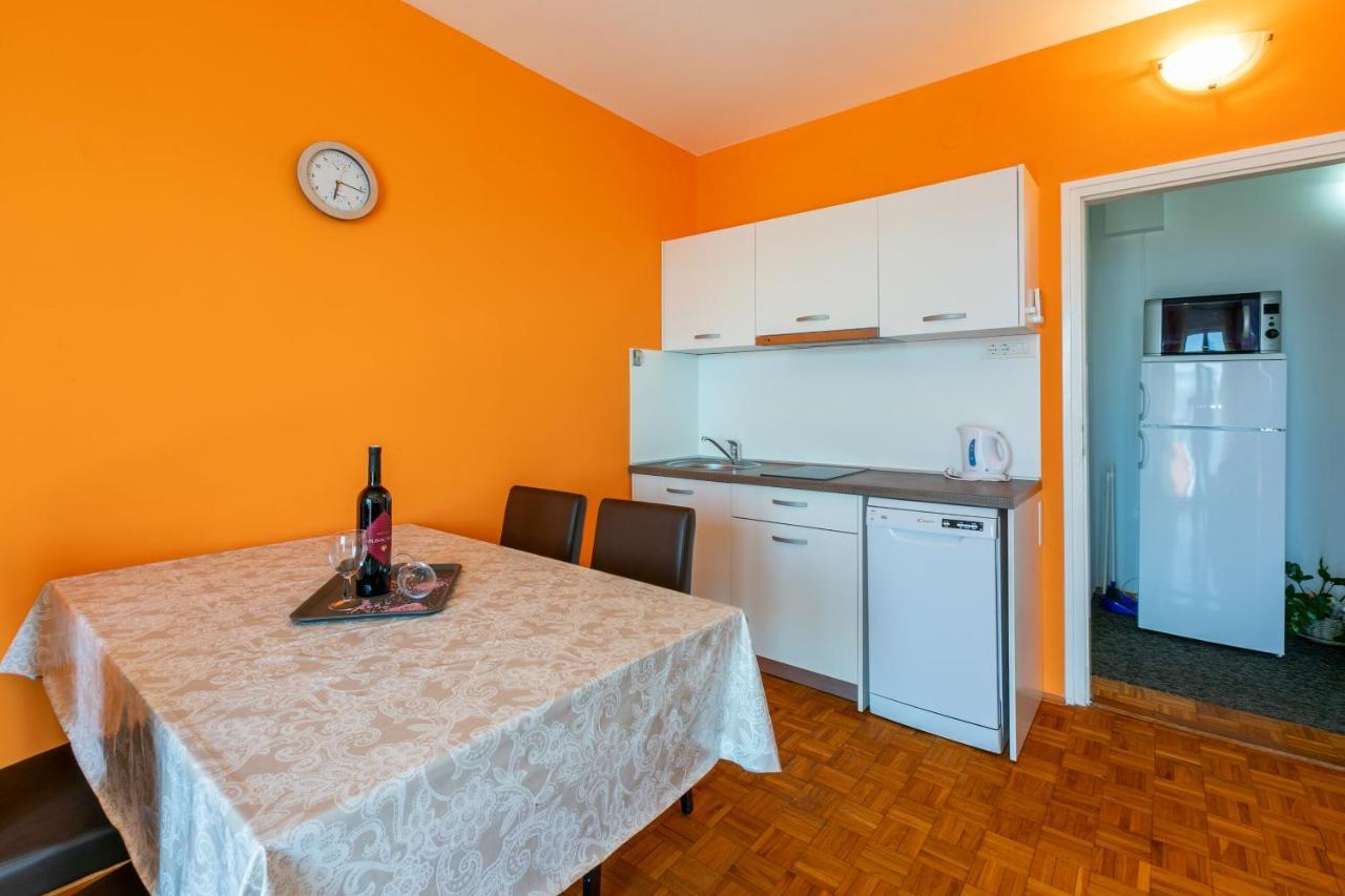 Apartment Mira Crikvenica Exterior photo